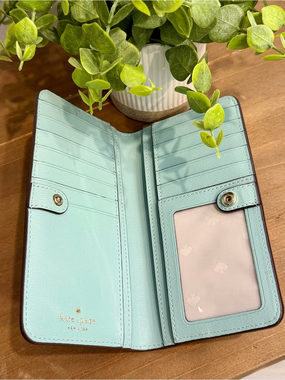 kate spade Pale Blue Daisy Continental Wallet - Picture 3 of 6